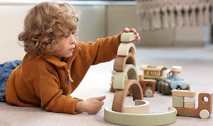 Niños y juguetes y su importancia para la educación