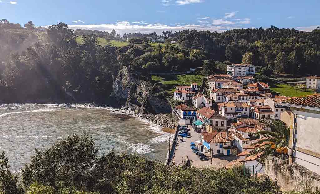 Bonito pueblo costero de Asturias